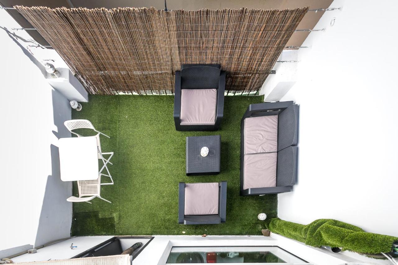 Baron Reina Apartment